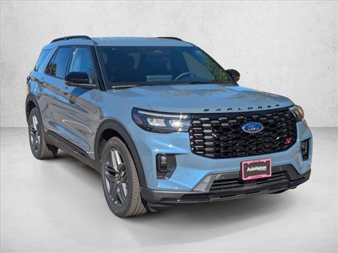 New 2025 Ford Explorer ST image 3
