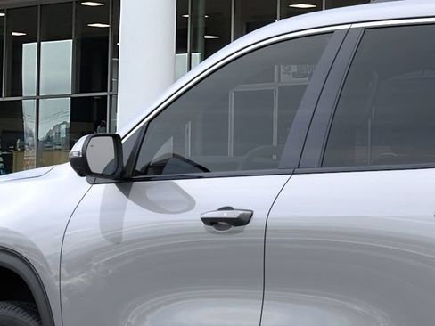 New 2026 GMC Acadia Elevation AWD/4WD image 12