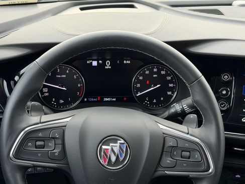 Used 2023 Buick Envision Avenir FWD image 9