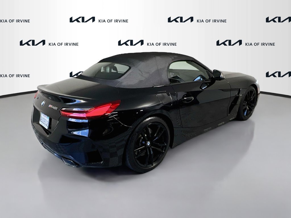 Used 2021 BMW Z4 M40i w/ Executive Package RWD image 8