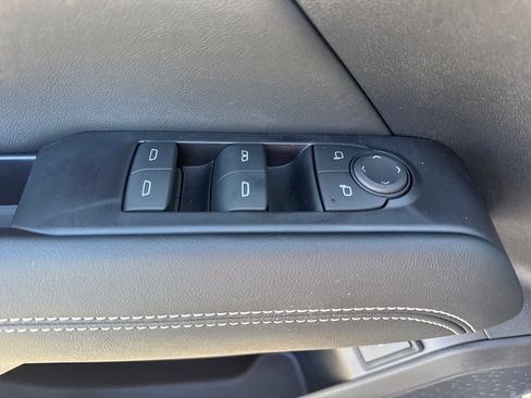 New 2027 GMC Terrain Elevation w/ Elevation Premium Package FWD image 16
