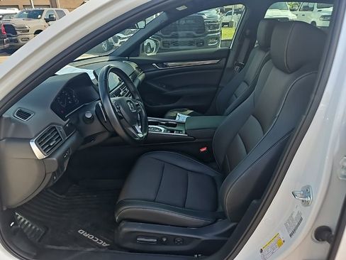 Used 2022 Honda Accord Sport image 15