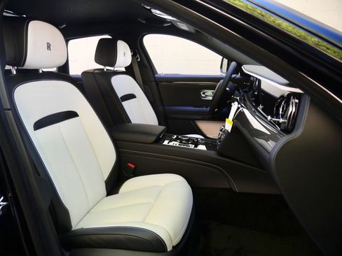 New 2026 Rolls-Royce Ghost Black Badge image 32