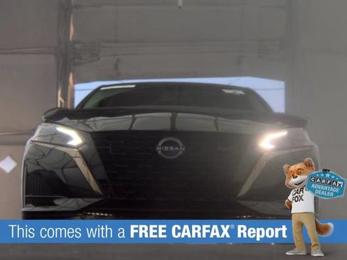 Used 2023 Nissan Altima 2.5 SR FWD image 3