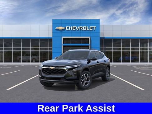 New 2026 Chevrolet Trax LT w/ Sunroof Package image 9
