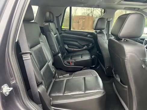 Used 2018 Chevrolet Tahoe LT image 19