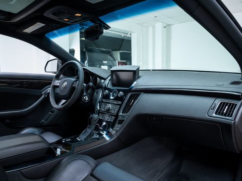 Used 2011 Cadillac CTS V RWD image 25