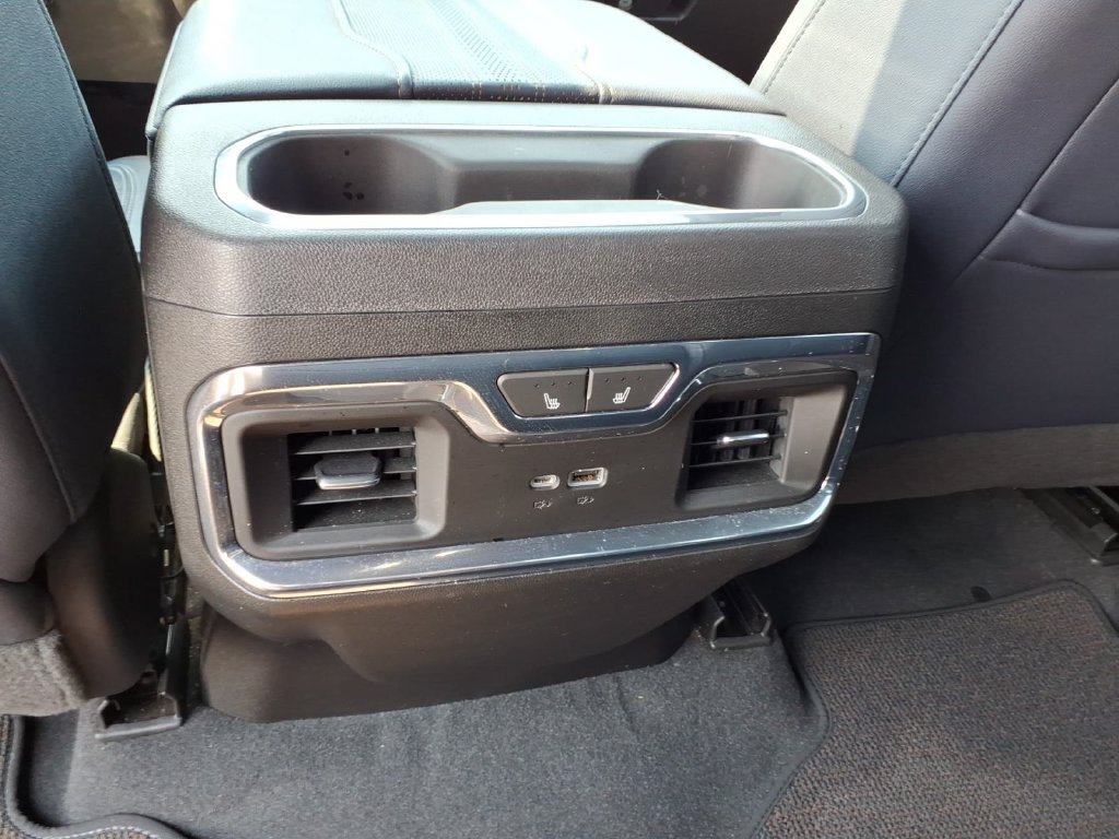 Used 2023 Chevrolet Silverado 1500 High Country AWD/4WD image 19