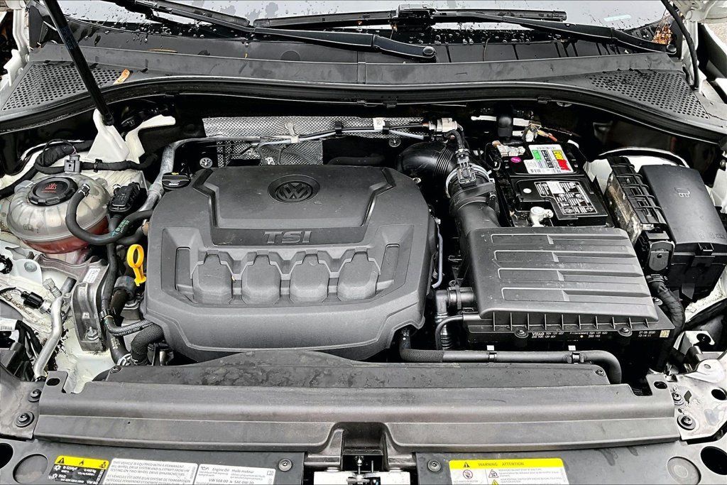 Used 2020 Volkswagen Tiguan SEL Premium R-Line AWD/4WD image 21