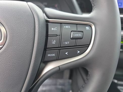 Used 2024 Lexus UX 250h FWD w/ Premium Package image 29