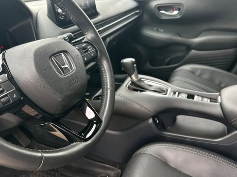 Used 2024 Honda HR-V EX-L image 14