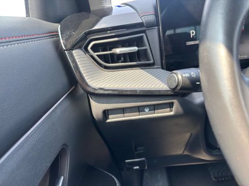Used 2026 Nissan Kicks SR AWD/4WD image 28