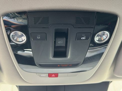 Used 2025 Kia Sorento S w/ Panoramic Sunroof Package AWD/4WD image 33