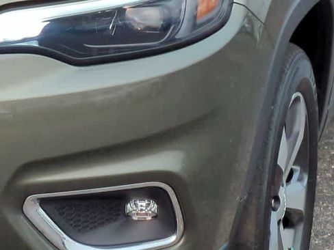Certified 2019 Jeep Cherokee Limited AWD/4WD image 11