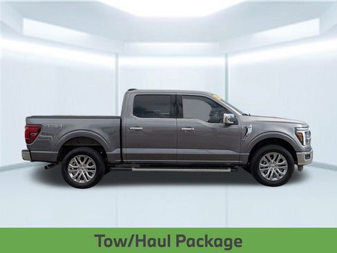 Used 2025 Ford F150 Lariat w/ Equipment Group 501A Mid image 8