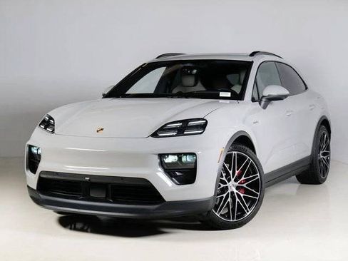 New 2026 Porsche Macan 4S Electric AWD/4WD image 1