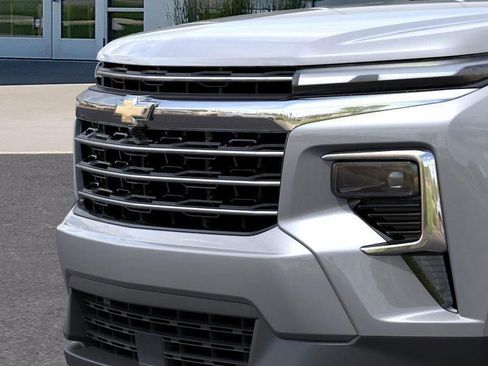 New 2026 Chevrolet Traverse LT w/ Driver Confidence Package image 13