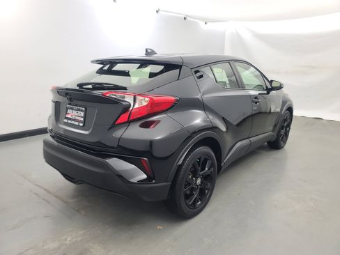 Used 2021 Toyota C-HR Nightshade image 4