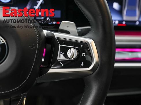 Used 2023 BMW 760i xDrive w/ Executive Package AWD/4WD image 16