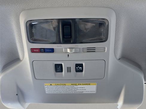 Used 2018 Subaru Forester 2.5i Premium image 19