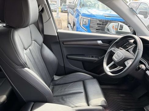 Used 2025 Audi Q5 e Premium AWD/4WD image 14