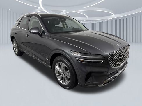 Certified 2022 Genesis GV70 2.5T image 1