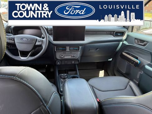 Used 2025 Ford Maverick Lobo AWD/4WD image 22