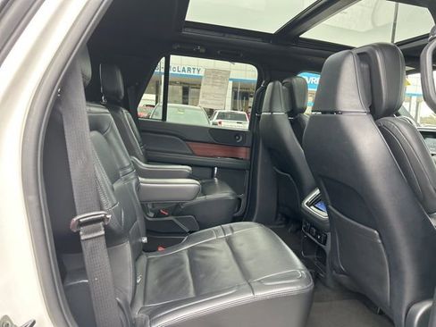 Used 2023 Lincoln Navigator Reserve image 36