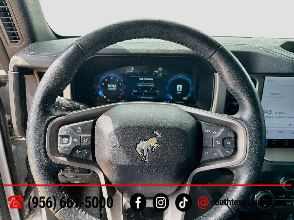 Used 2025 Ford Bronco Outer Banks AWD/4WD image 14