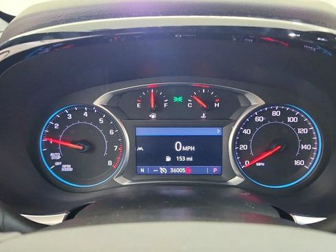 Used 2023 Chevrolet Traverse LT FWD image 15