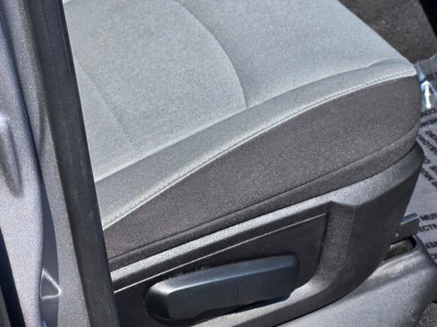 Used 2024 RAM 1500 Classic SLT AWD/4WD image 8