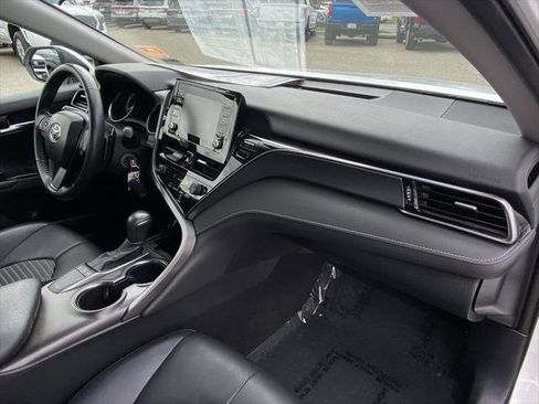 Certified 2023 Toyota Camry SE FWD image 17