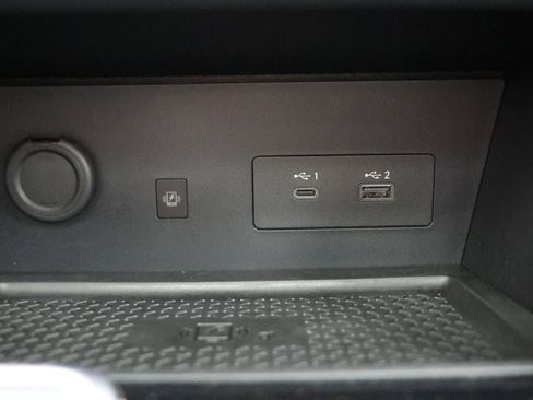 Used 2024 Nissan Pathfinder SL w/ SL Premium Package image 29