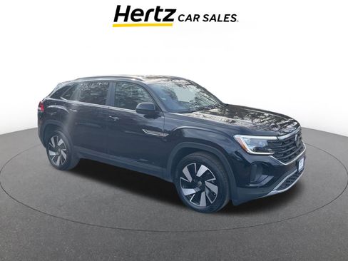 Used 2025 Volkswagen Atlas Cross Sport SE image 1