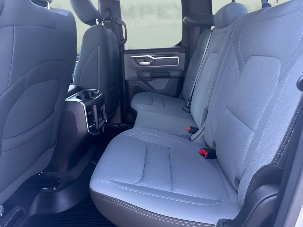 Used 2022 RAM 1500 Big Horn AWD/4WD image 12