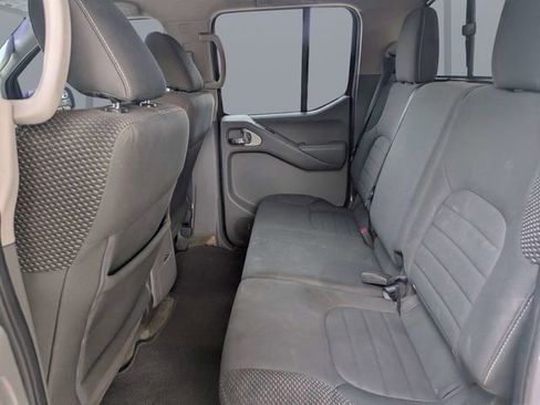 Used 2017 Nissan Frontier Desert Runner RWD image 13