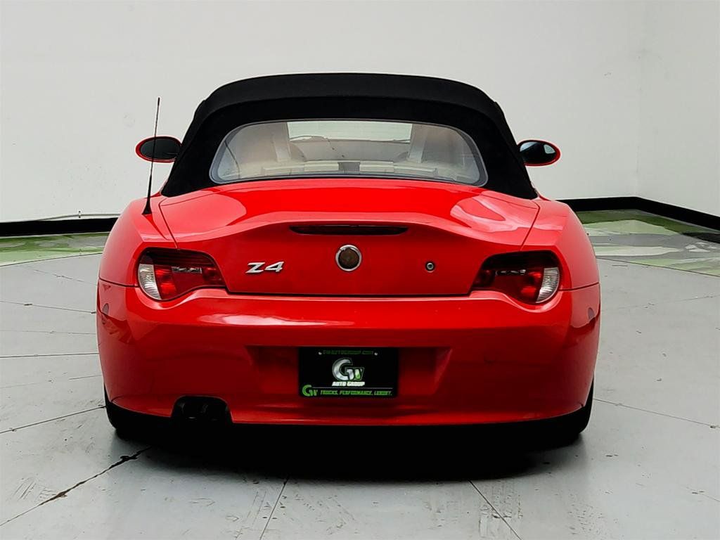 Used 2008 BMW Z4 3.0i RWD image 5