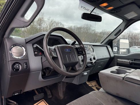 Used 2013 Ford F250 XLT AWD/4WD image 14