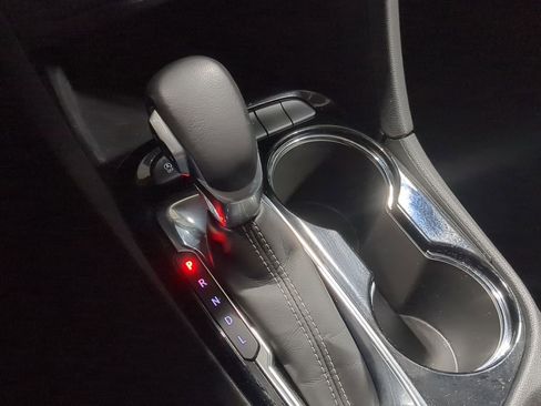 Used 2023 Buick Encore GX Essence image 36