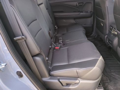 Used 2025 Honda Passport EX-L image 20