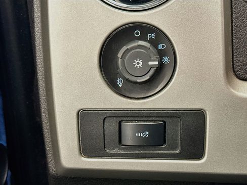 Used 2012 Ford F150 FX4 w/ FX Luxury Pkg AWD/4WD image 17
