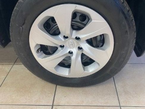 Used 2024 Toyota RAV4 LE image 34