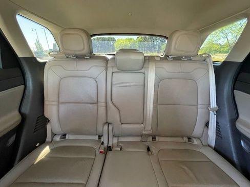 Used 2022 Lincoln Corsair Reserve image 28