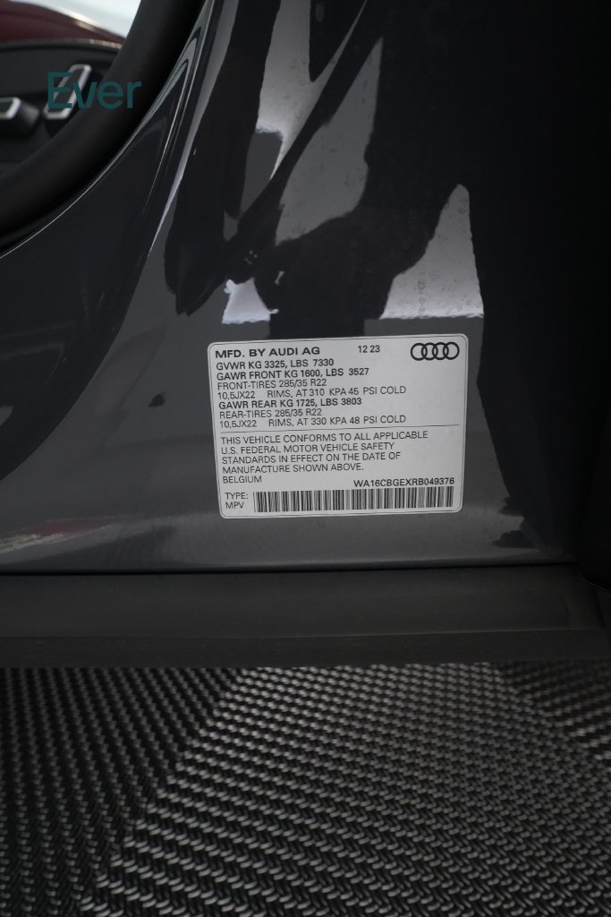 Used 2024 Audi Q8 e-tron Prestige w/ Prestige Package AWD/4WD image 30