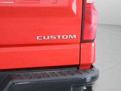Used 2022 Chevrolet Silverado 1500 Custom Trail Boss w/ Safety Confidence Package AWD/4WD image 37