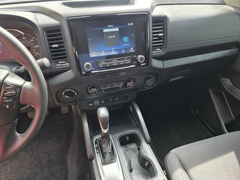 Used 2022 Nissan Frontier S w/ Technology Package AWD/4WD image 16