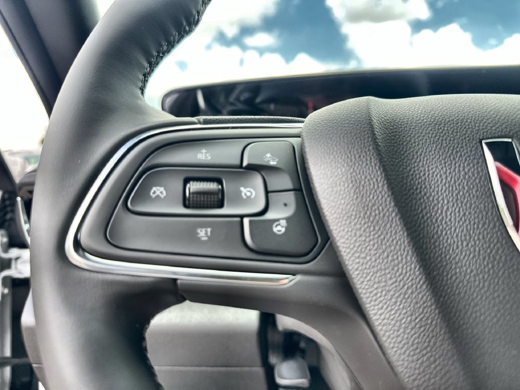 New 2026 Buick Envista Sport Touring w/ Convenience I Package FWD image 31