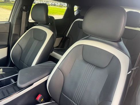 Used 2023 Kia EV6 GT-Line AWD/4WD image 18