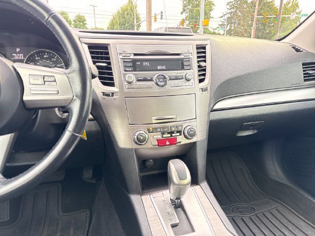 Used 2011 Subaru Legacy 2.5i Premium AWD/4WD image 19