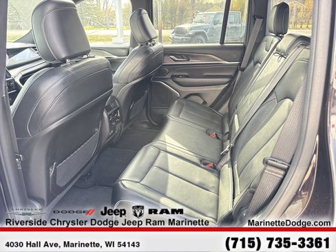 Used 2023 Jeep Grand Cherokee Overland image 26